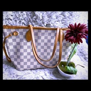 Louis Vuitton Neverful Azur Pm